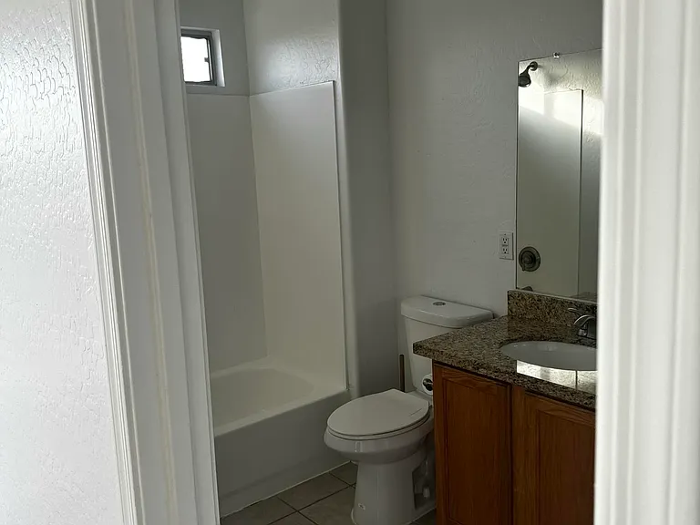 12337 W Sweetwater Ave — Photo 16