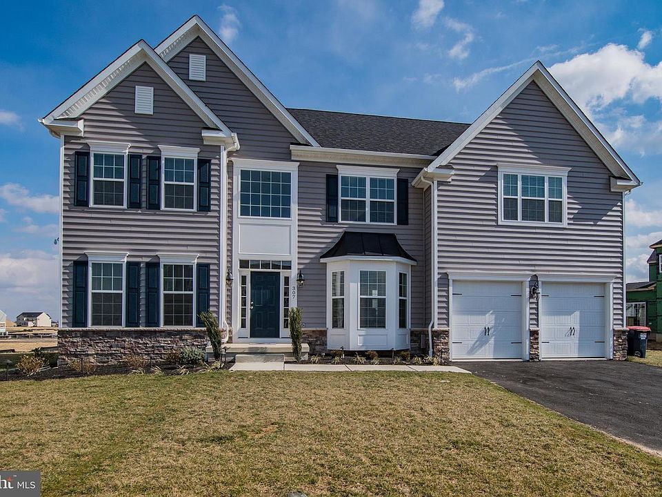 1st image of 307 Creighton Dr