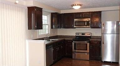 4th image of 4691 Hercules Ln