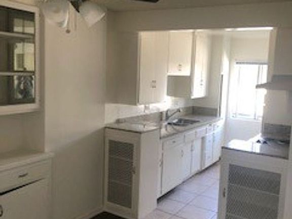 4th image of 3563 Jasmine Ave APT 6