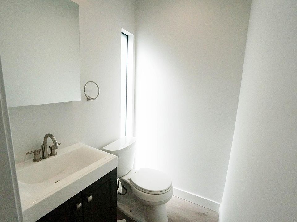 1st image of 2227 Marathon St