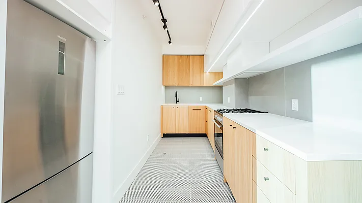 Rented by Nooklyn NYC LLC | media 40