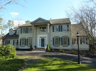 36 Macclesfield Dr, Medford, NJ 08055