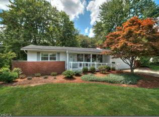 6624 Somerset Dr, Brecksville, OH 44141