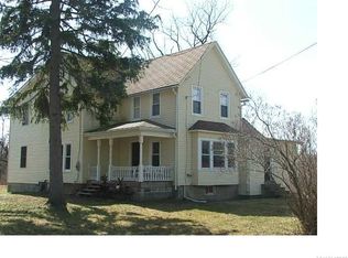 8130 Goodrich Rd, Clarence Center, NY 14032