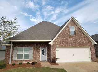 305 Flagstone Dr, Brandon, MS 39042