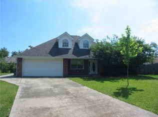 8516 Kimo Pl, Diamondhead, MS 39525