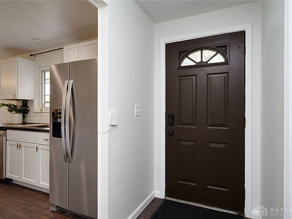 3rd image of 5326 Cranwell Cir