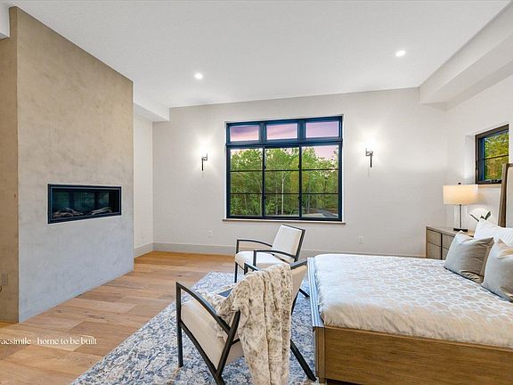 5th image of 208-1 Carley Road