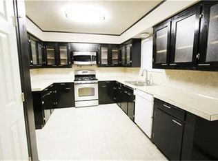 104 Pamela Dr, Baytown, TX 77521