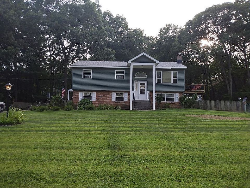 1st image of 36 Merrall Dr