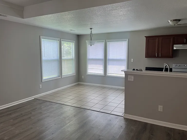 7112 SW Greenview Dr — Photo 12