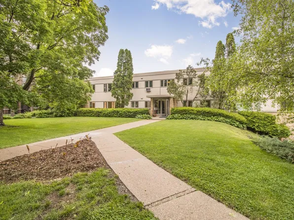 500 Grand Hl APT 3, Saint Paul, MN 55102