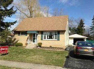 65 Morris Cir, Depew, NY 14043