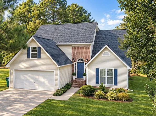 1831 Green Oak Cir, Lawrenceville, GA 30043