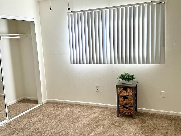 16915 Crenshaw Blvd #16 — Photo 6