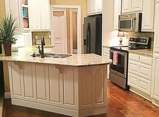 3504 SE 8th St, Bentonville, AR 72712