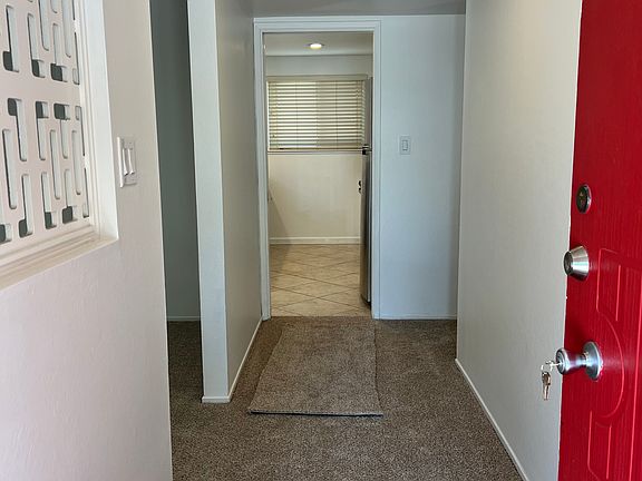 2nd image of 5317 Valonia St