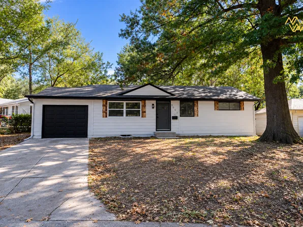 8603 Bristol Ave, Kansas City, MO 64138