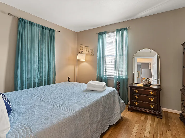 12 Harris Ave — Photo 19
