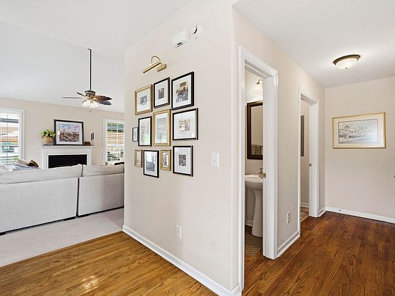 4th image of 114 Leslie Loch Ln