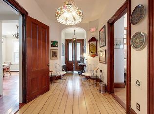 47 Pelham St, Newport, RI 02840