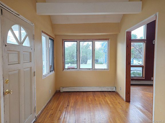 3rd image of 26 Gordon Place