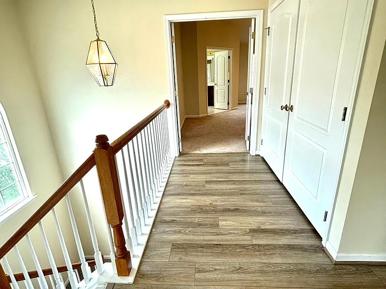 25937 Kirkwood Sq — Photo 28