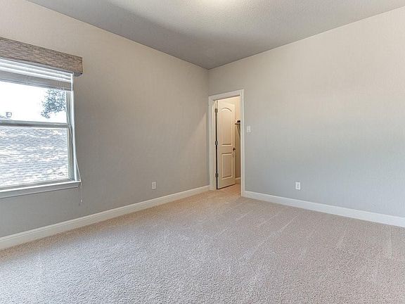 5th image of 3200 Vaquero Ln