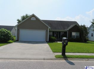 3051 Red Berry Cir, Effingham, SC 29541