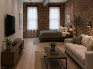 12 S Market St #202, Troy, OH 45373