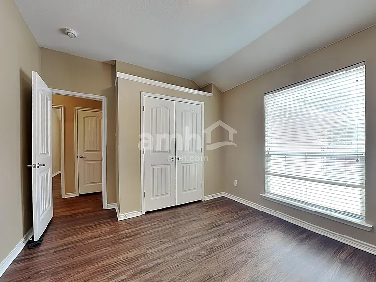1325 Tanglevine Ln — Photo 17