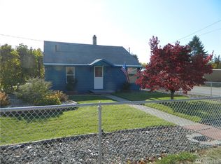 404 E 7th St, Tonasket, WA 98855