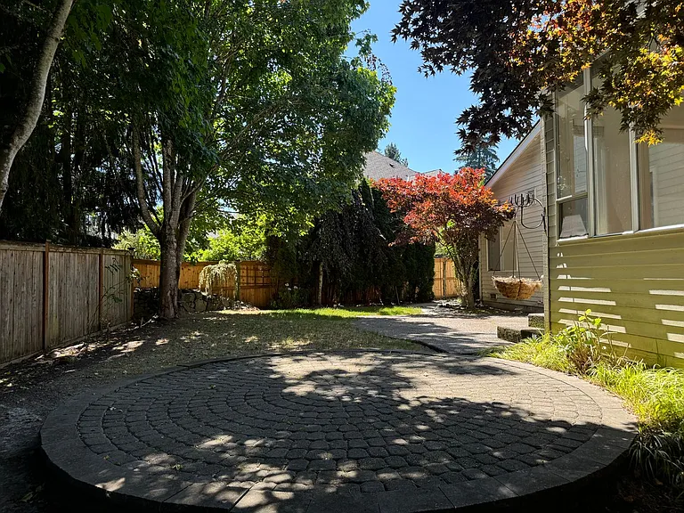 27171 SE 25th Pl — Photo 36