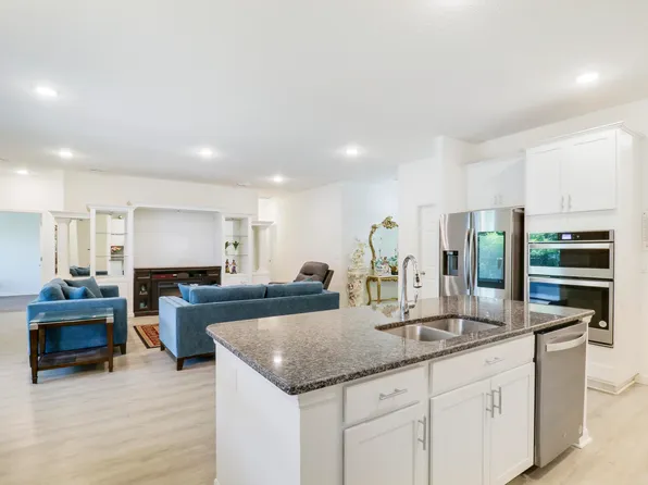 1312 SW Leisure Lane, Port St Lucie, FL 34953