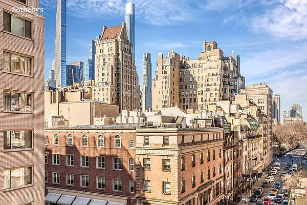 Sold by Sotheby's International Realty | media 21