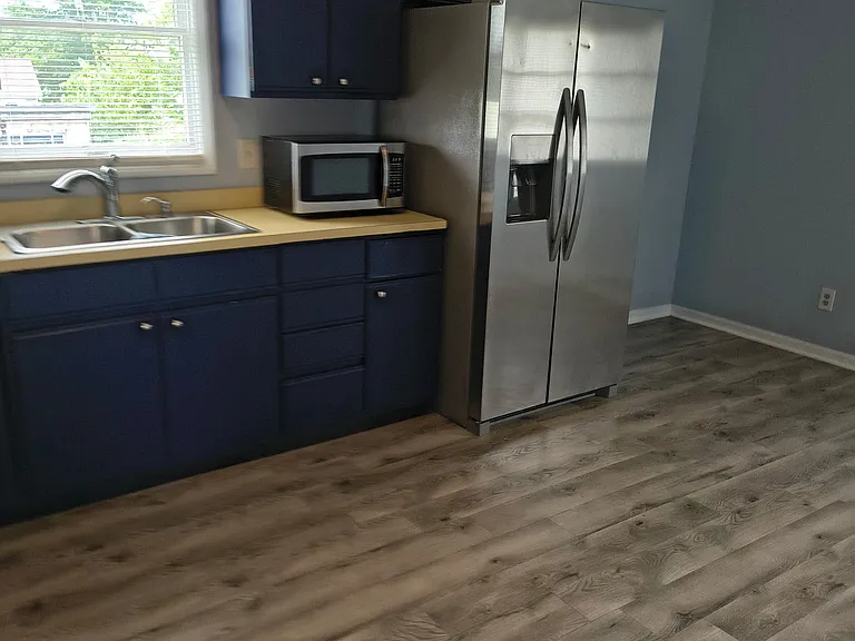 136 Ashville Dr — Photo 6