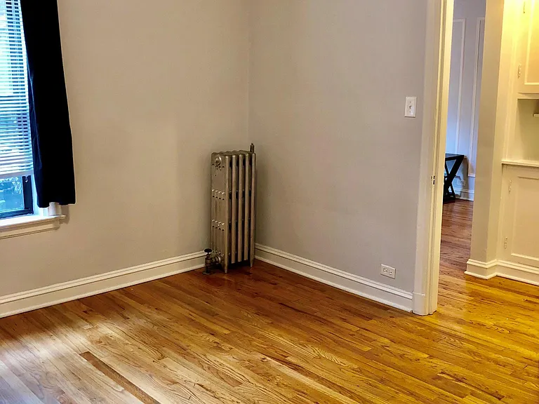 2351 W Wilson Ave #207 — Photo 12