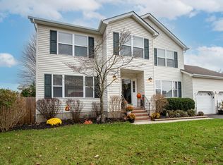 49 Deborah Ln, Howell, NJ 07731