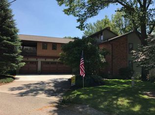 105 High View Ct, Brooklyn, MI 49230
