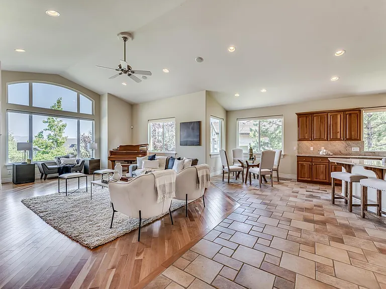 1039 Mountain Air Ct — Photo 11