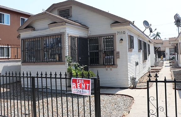 3rd image of 7110 Malabar St #7110A