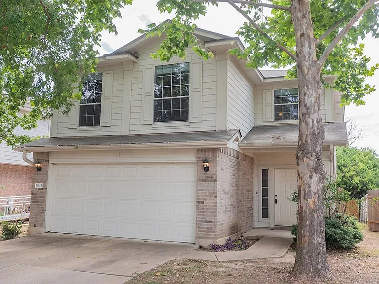 11615 James B Connolly Ln — Photo 1