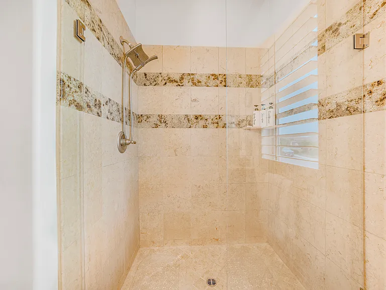 1331 Costa Brava — Photo 29