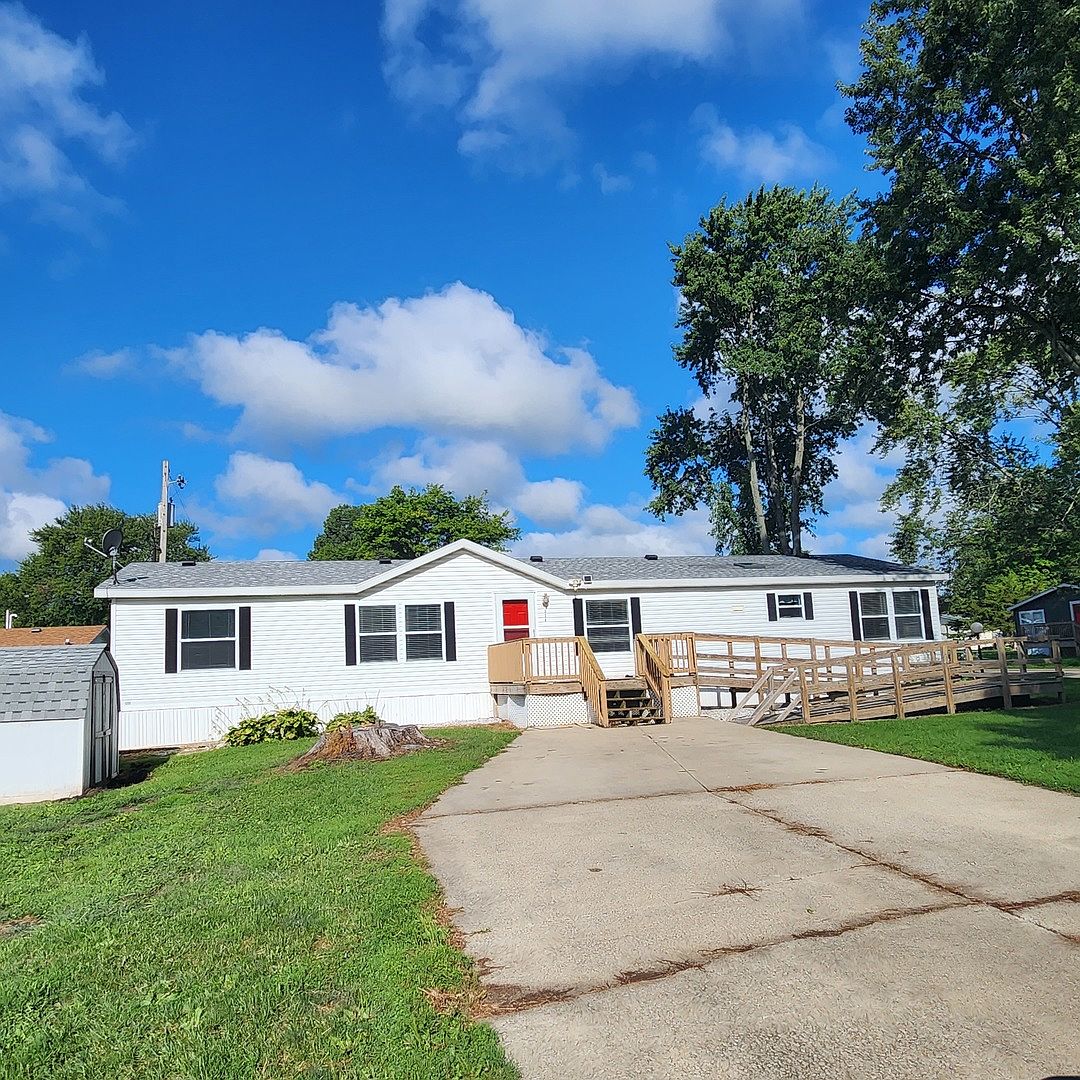 328 McLean St, Mahomet, IL 61853 MLS 11875518 Zillow