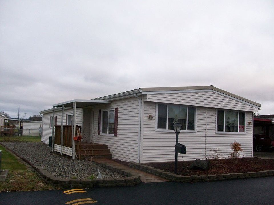 1st image of 302 Carefree Cir