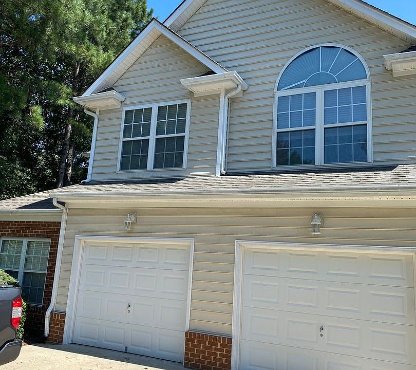 1st image of 635 Hazeltine Ct