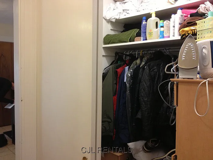 376 Crescent St #1 — Photo 15