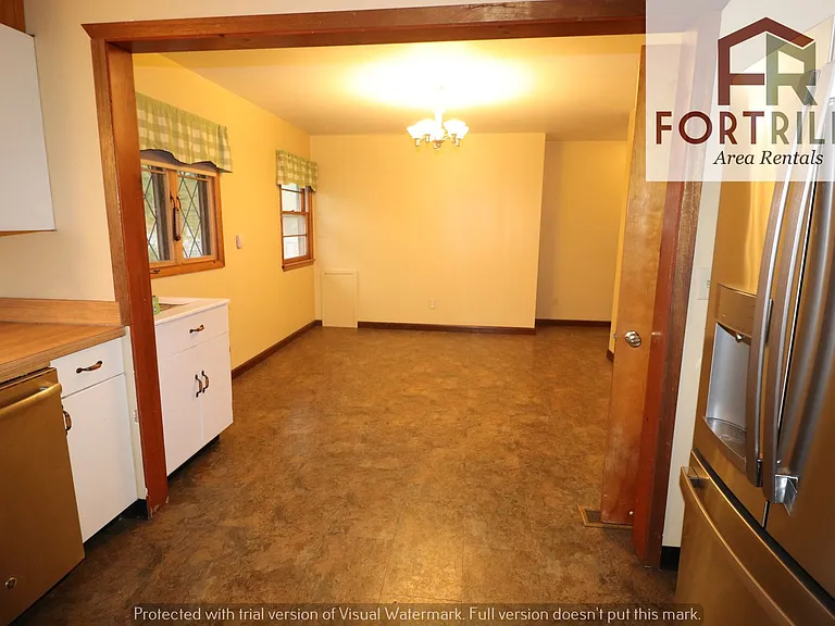 627 W 3rd St — Photo 3
