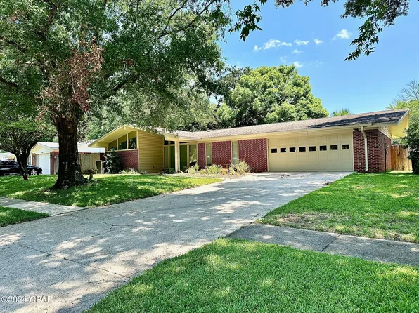 604 Camborne Ave, Fort Walton Beach, FL 32547